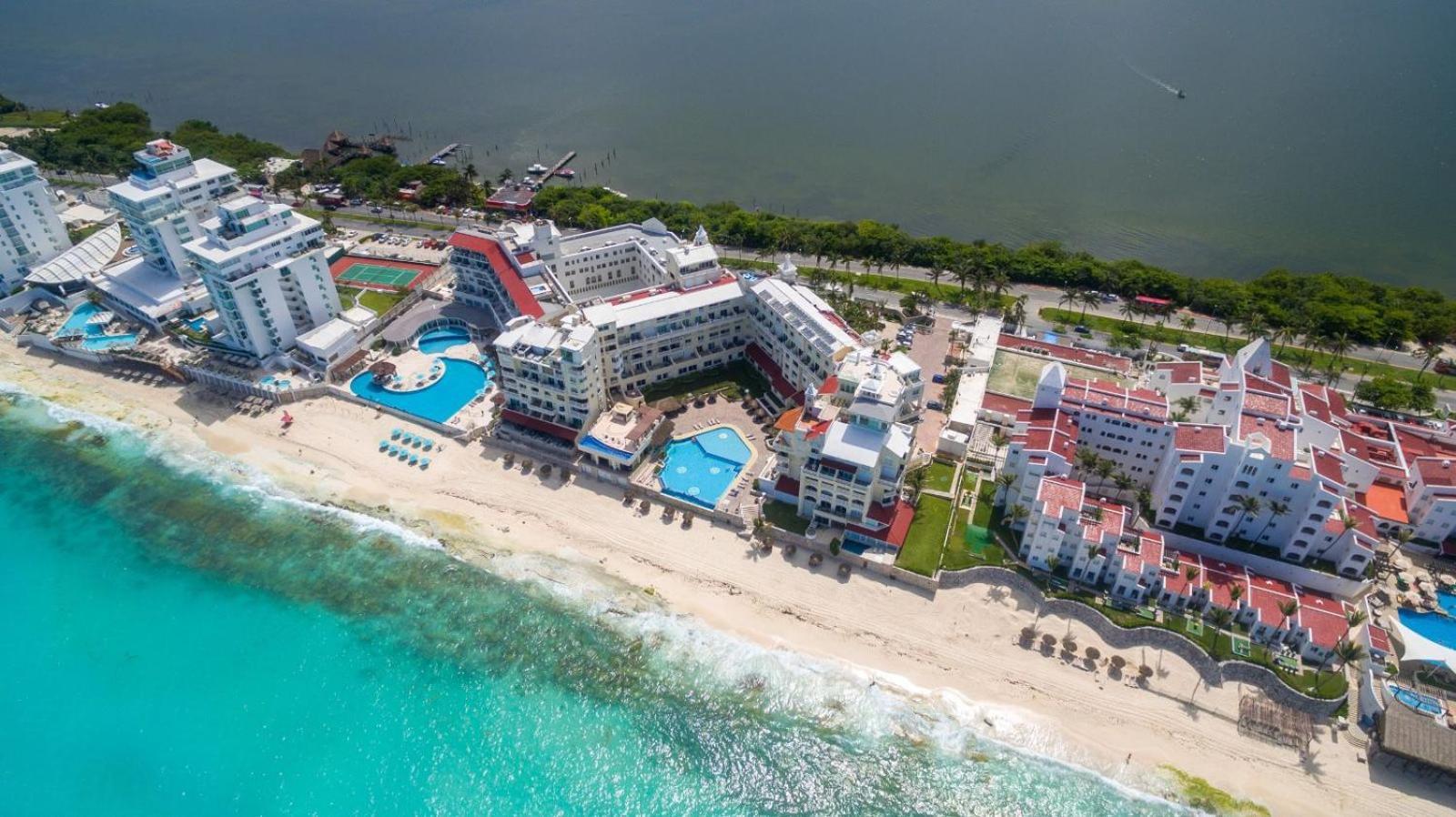 “Magic Sunrise At Cancun” Екстер'єр фото